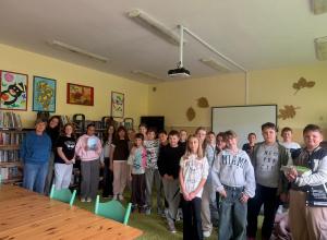 Akcja szkolnej biblioteki – „Podręczniki dla polskich dzieci za granicą”